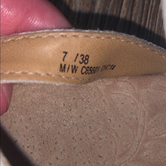 b. o. c. Born Concept sandals - Picture 4 of 9